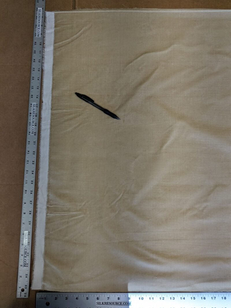PXL_20231026_220850809 0.8Y Scalamandre Folio Bisque Superb Silk Velvet With Cuddly Silk Pile Yet Durable! brown MSRP USD 566/y Minor defects