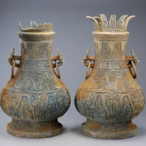 Set of lidded hu wine vessels of Elder Qi of Zeng, from tomb no. 88 at Sujialong, Jingshan. Bronze, 750-650 BC Chinoisery Flower in Vase Bronze Age 100% Silk Damask Emerald Deep Green Radiance! Highest Quality MSRP USD 400+/Yard