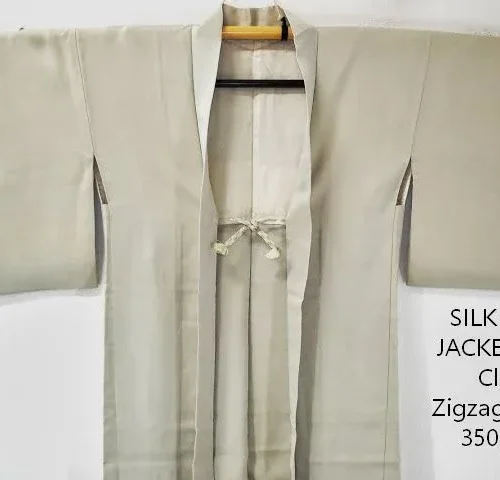 DSC_0556 F5a8+ High Quality Japanese Silk Haori Jacket Subtle cream grey Classic Zigzag