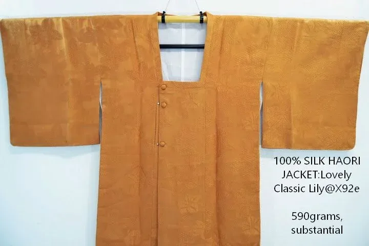 DSC_0692 X92e High Quality Japanese 100% Silk Haori Jacket Hand-Made Classic Lily Orange