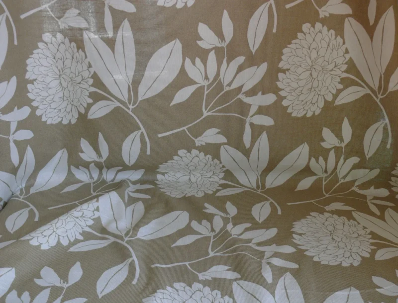 P1300663 6.4YD Duralee Heyward Cotton Tropical Plants Soothing Beige Brown White