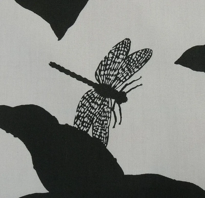 P1330455C By Yd Duralee "Flora Imperialis Black" & WHITE COTTON BIRD DRAGONFLY Print