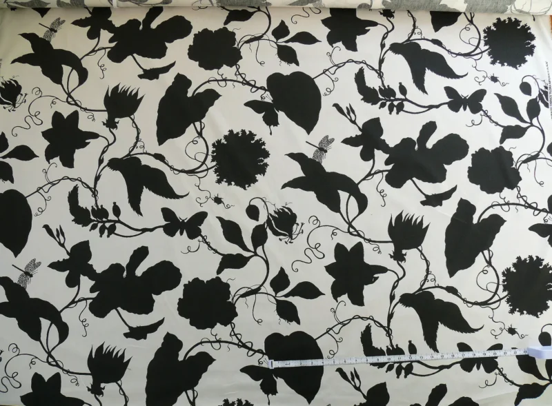 P1330459 By Yd Duralee "Flora Imperialis Black" & WHITE COTTON BIRD DRAGONFLY Print
