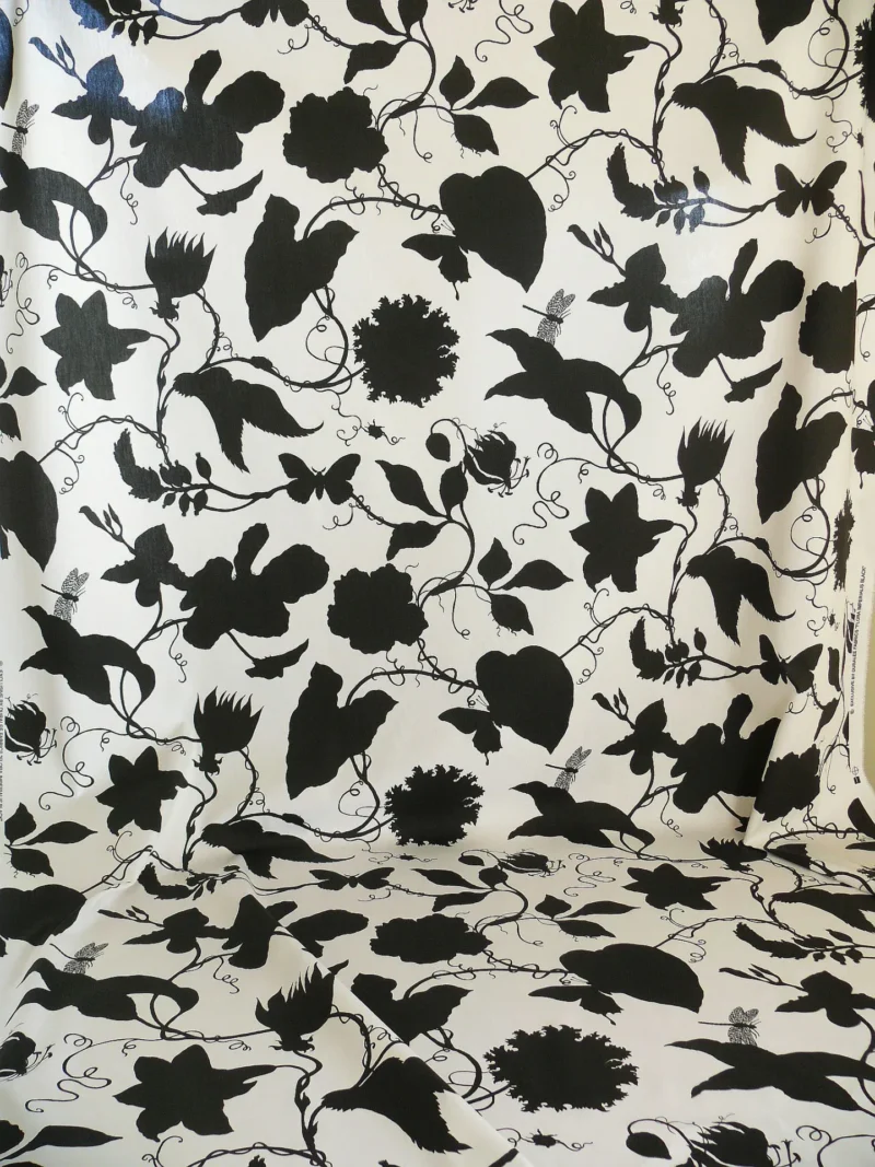 P1330464 By Yd Duralee "Flora Imperialis Black" & WHITE COTTON BIRD DRAGONFLY Print