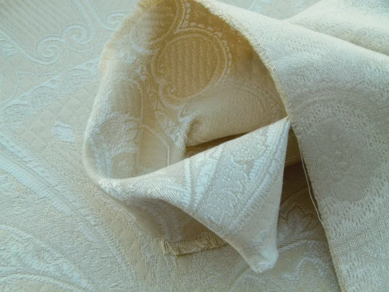 P1030960 Scalamandre Old World Weavers Belluno White Renaissance Lace Damask MSRP USD 200/y