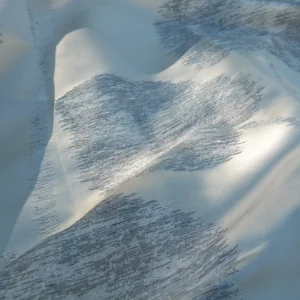 P1130735 Scalamandre Length 2.4y Isabella Moon Glow White Gray Foliage Silk Contemporary MSRP USD 428/y