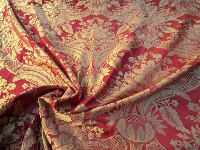 PXL_20231211_215002486 100% Silk Damask Classic Renaissance Artichoke Ruby Red Gold High End