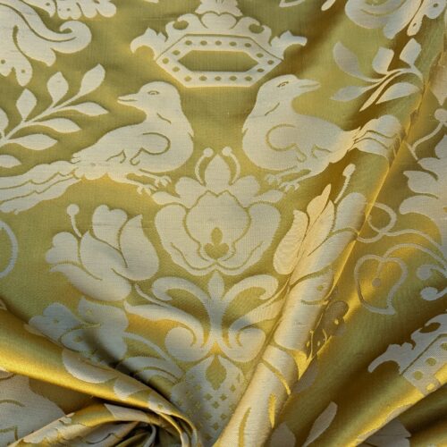 PXL_20231212_212854883 1.5Y Scalamandre 100%silk Love Bird Gold MSRP USD664/Y