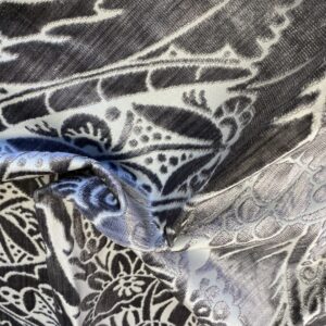 22 Be0rkbox72 Scalamandre Square Old World Weavers Silk Welwyn Pewter Cut Velvet MSRP USD 2332/y