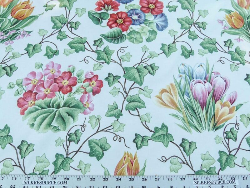 P1140027 Scalamandre  Le Treillage Blush Pink on White Spring Garden Tulip Rose Crocus Boston Ivy MSRP USD 204/y