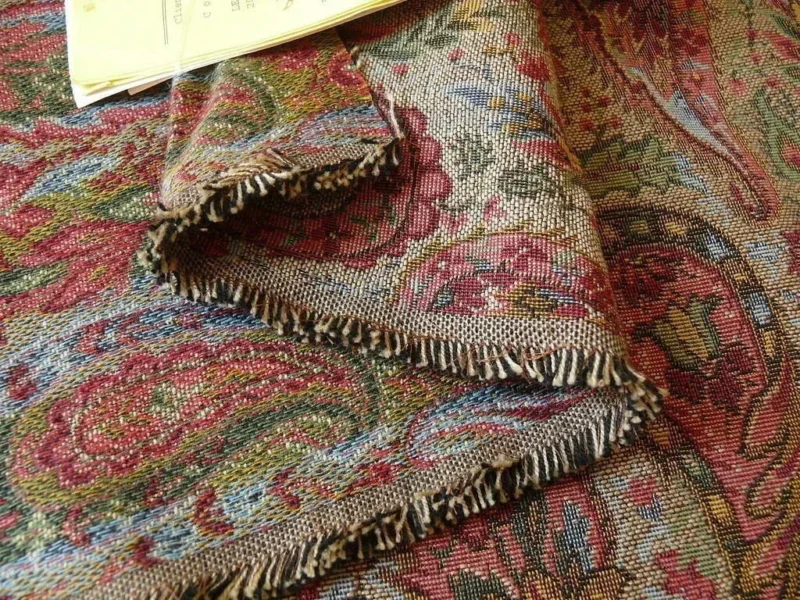 products-P1390457 Lee Jofa Kashmir Bengali Cotton Tapestry Woven Paisley MSRP USD 196/Y