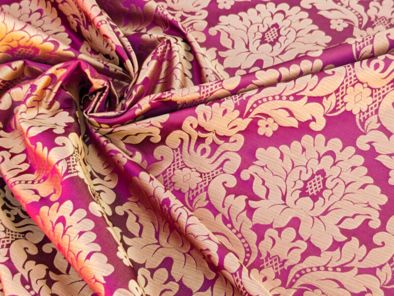 PXL_20240227_230340553 High End Veranda Renaissance Damask 100% Silk Red and Gold