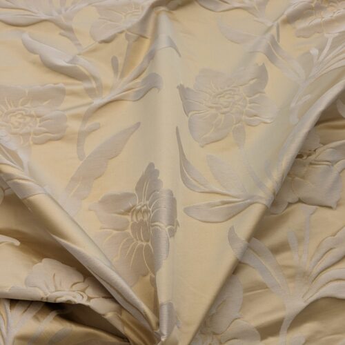 PXL_20240515_221327838 Scalamandre Sophie Ivory Silk Cotton Floral MSRP USD318/y