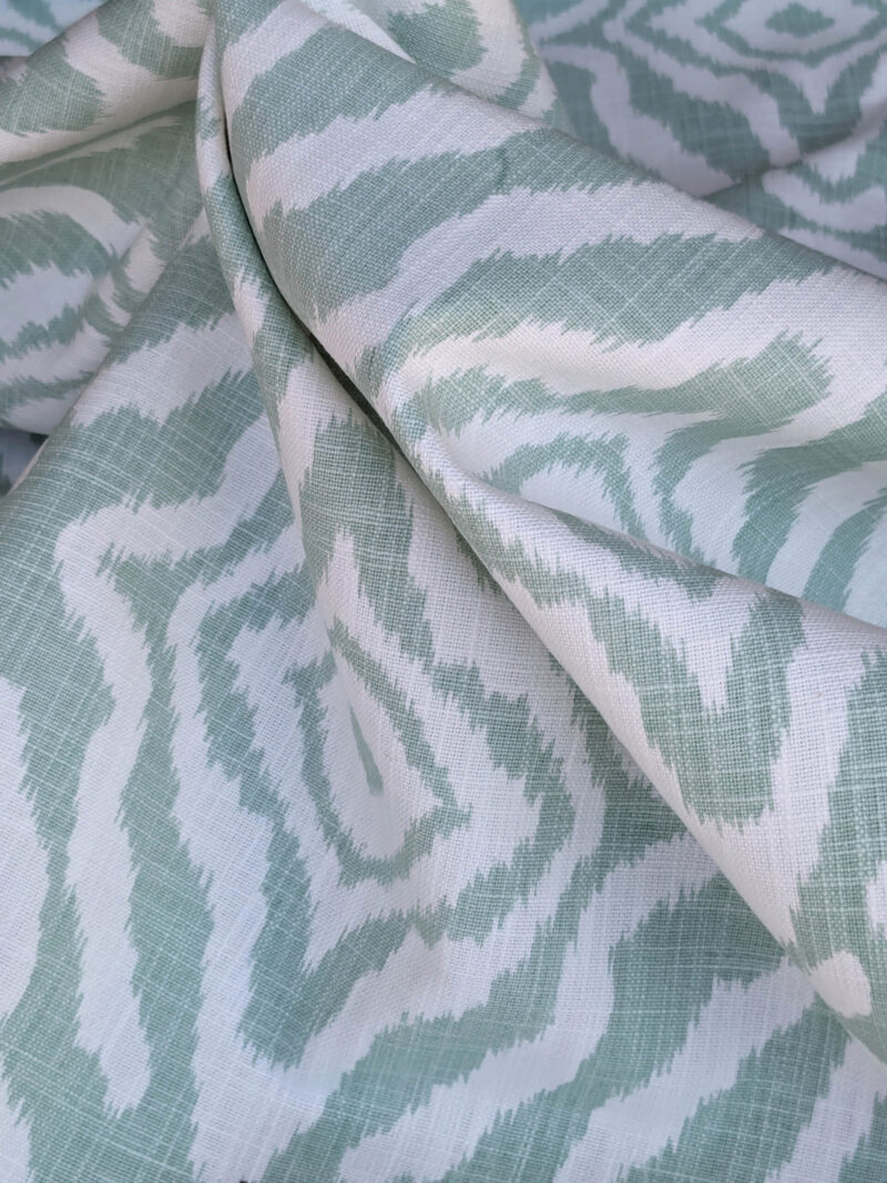 Scalamandre Zanzibar Ikat Aquamarine Green Aqua White Cotton Print Mid-Century MSRP USD 254.80/Y
