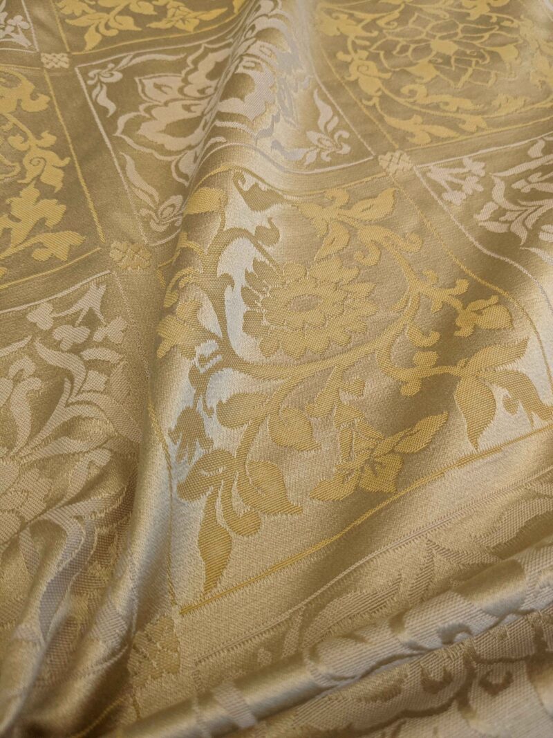PXL_20240607_210135193 2y Scalamandre Plaid Check Damask Square Historic Art Deco Suzani Renaissance Silk Gold