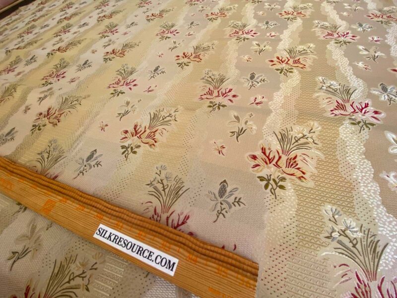 WhatsApp Image 2024-08-22 at 02.28.31_35adc1c4 100%silk Lampas Garden Trail French Lace Creamy Gold MSRP USD 300+