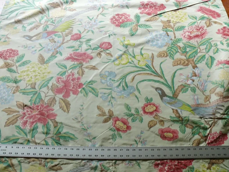 s-l1600 1.1y Scalamandre Oiseau des Exotique 100% Silk Warp Print Bird Light Sage Green
