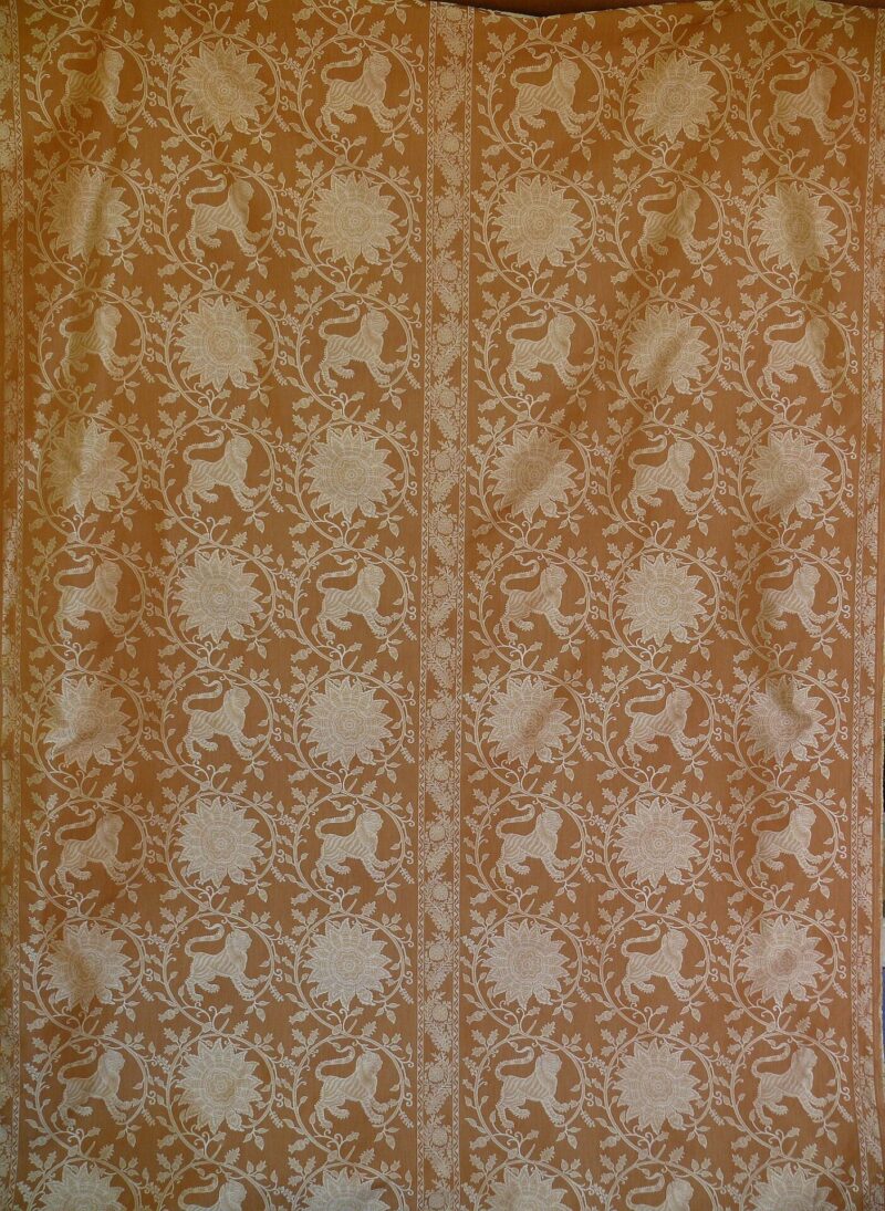 P1410090 By Yd Lee Jofa Kalabagh Weave Curry Burnt Gold Tiger Sniffs Rose MSRP USD 259/y Border One Side