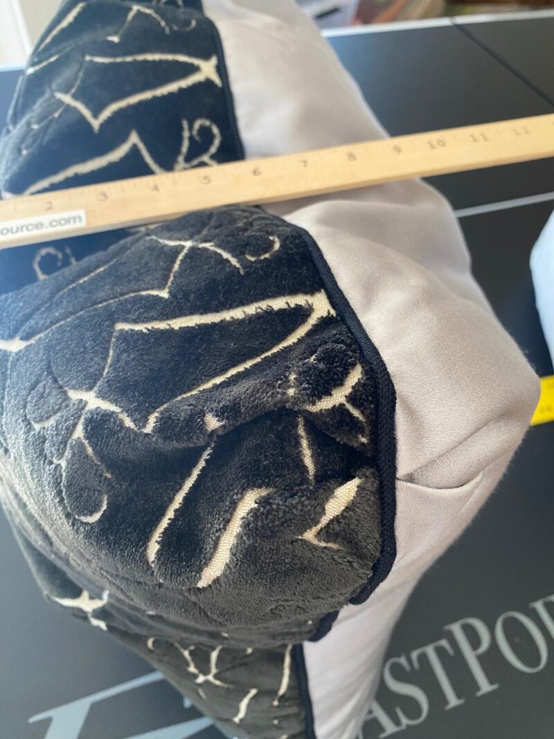 WhatsApp Image 2024-09-13 at 05.18.57_b7312145 Old World Weavers Princess Aida Cut Velvet 19" Pillows Black  Exclusive