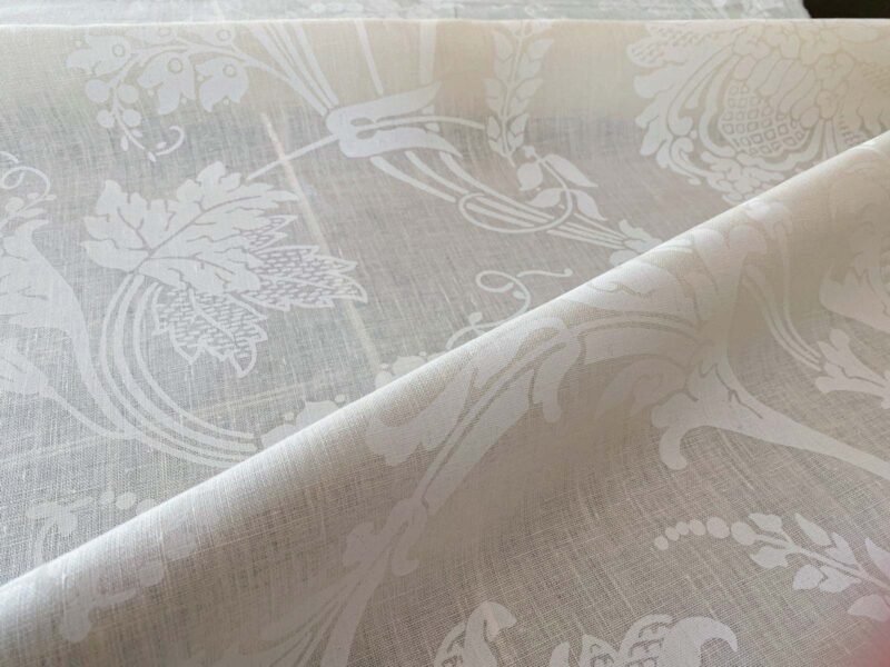 WhatsApp Image 2024-09-26 at 08.11.43_b1cda795 1.58y Brunschwig & Fils Upton Damask Linen Print Oyster White MSRP USD 254/Y
