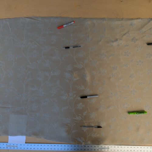 2024/10/1000012187.jpg 0.9 y Defects Scalamandre Serene "semi-sheer" Silk Pale Sky Blue Cream Old World Weavers MSRP USD 84/y