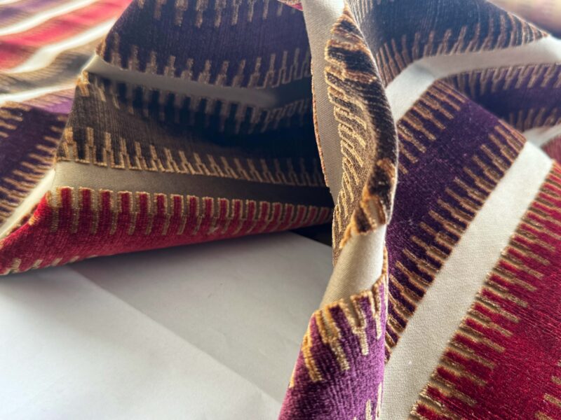 2.5yard Scalamandre Colony Indianapolis Silk Velvet Cut Velvet Burnt Raspberry Red Purple Brown Chocolate MSRP USD 830/Y