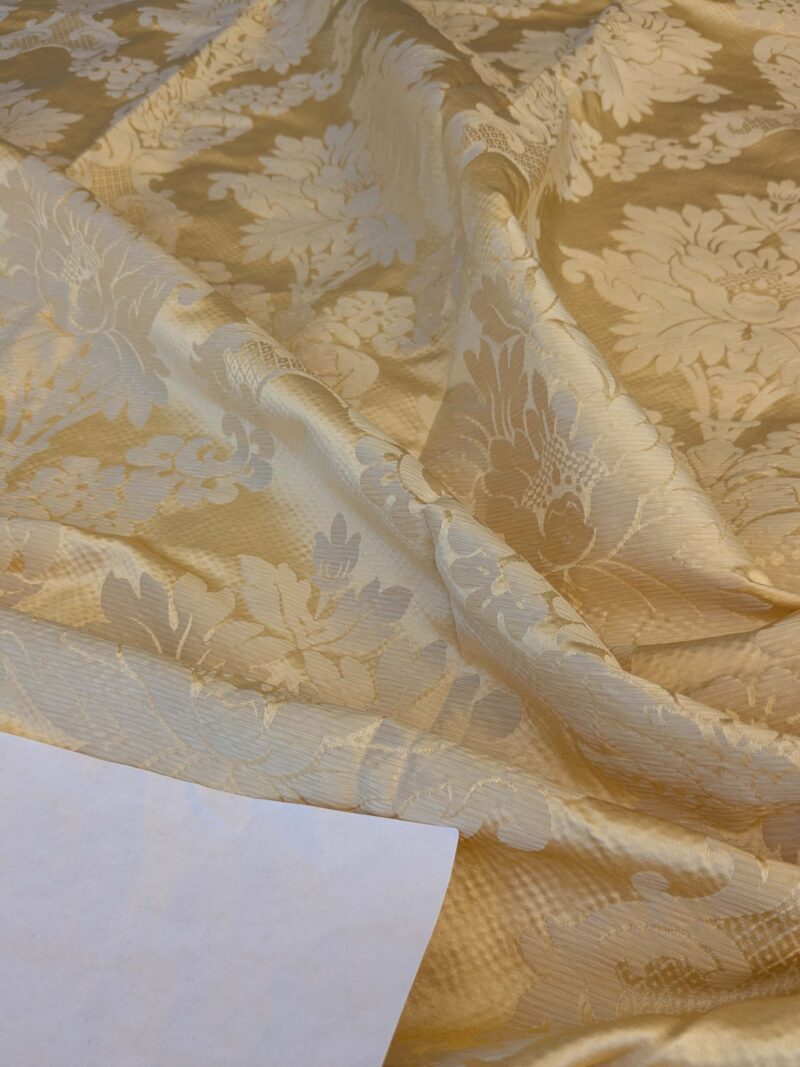 PXL_20241003_191502104 21 EV42 2.4y x 51"w Scalamandre Fornarina Ivory Silk Damask Medallion MSRP USD 648/Y