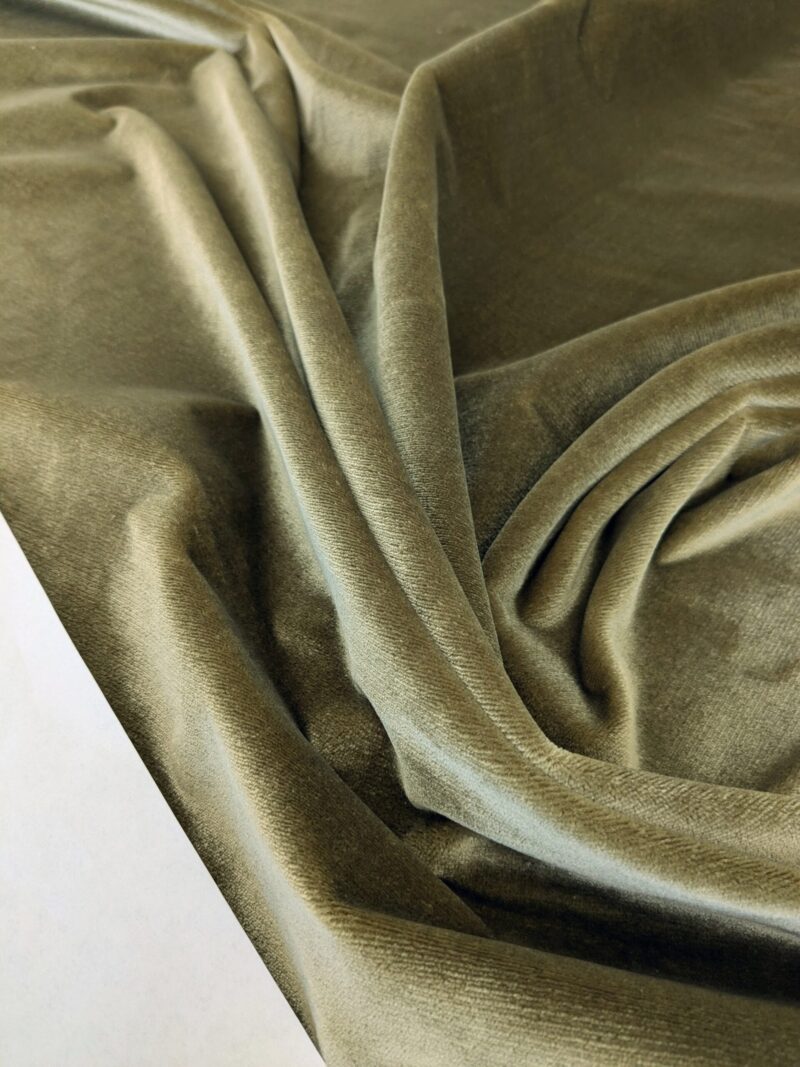 original_c69af425-9ce2-4eb9-91c0-5ce0ceaf8652_PXL_20241029_220653322 4.5yds King's Silk Velvet Deep Pine Green Radiance Highest Quality Heavy 39,000+ martindale MSRP USD 728/Yard