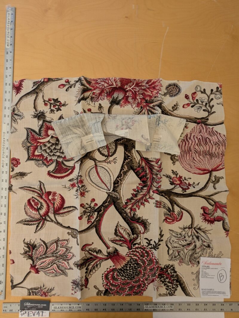 124 EV47 Square Scalamandre Pondicherry Linen Print Raspberry Red Brown on Beige Bird Animal Jacobean Bird Animal MSRP USD 292/y 26"x27"