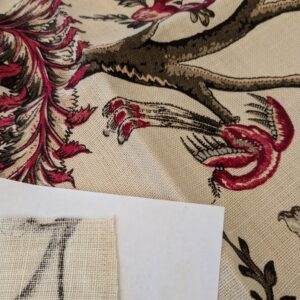 124 EV47 Square Scalamandre Pondicherry Linen Print Raspberry Red Brown on Beige Bird Animal Jacobean Bird Animal MSRP USD 292/y 26"x27"