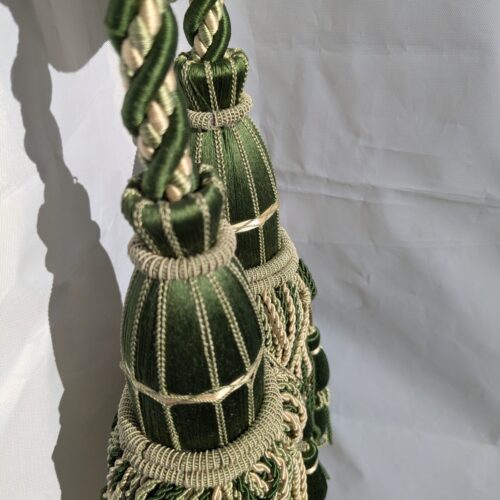 PXL_20241204_210141560 Scalamandre Hampton Court Tieback Moss Green and Beige Tassel MSRP USD 1058