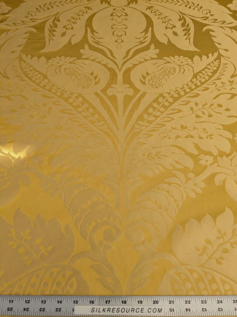 PXL_20250108_195547892 1.9yards Scalamandre Newport Damask Vermeil Sunny Gold Silk SC000220100M MSRP USD530/y