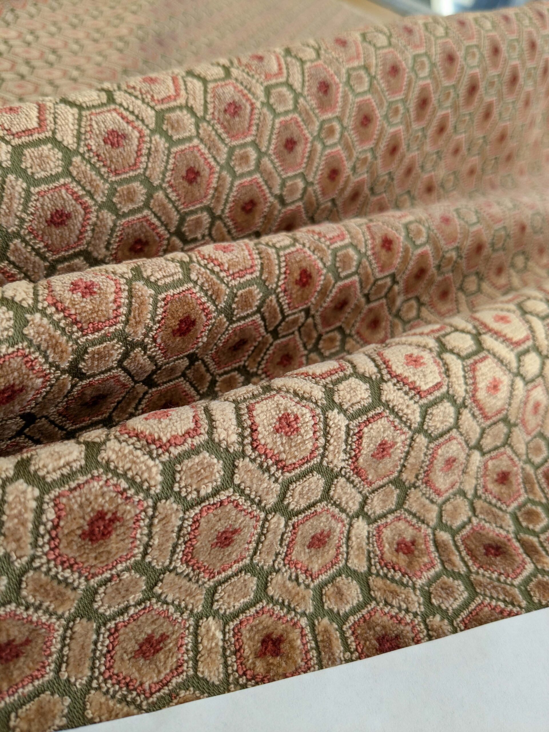 PXL_20250114_220545743 " Scalamandre Chanticleer Terracotta Rooster Chicken French Country Toile Red White MSRP USD 200+/Y