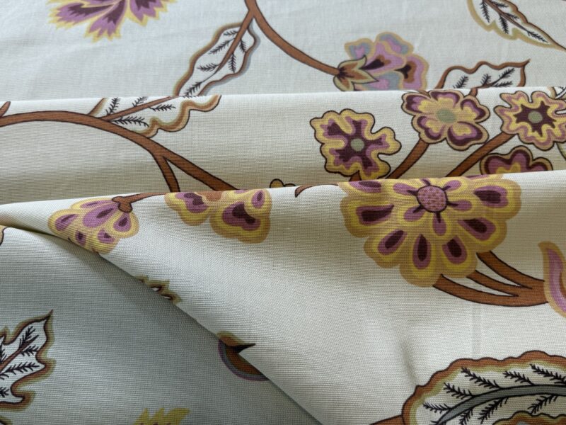 img_8624-1 1.7yards Oscar de la Renta Ankasa Crewel Flower Cotton Print Natural Beige Terracotta Floral