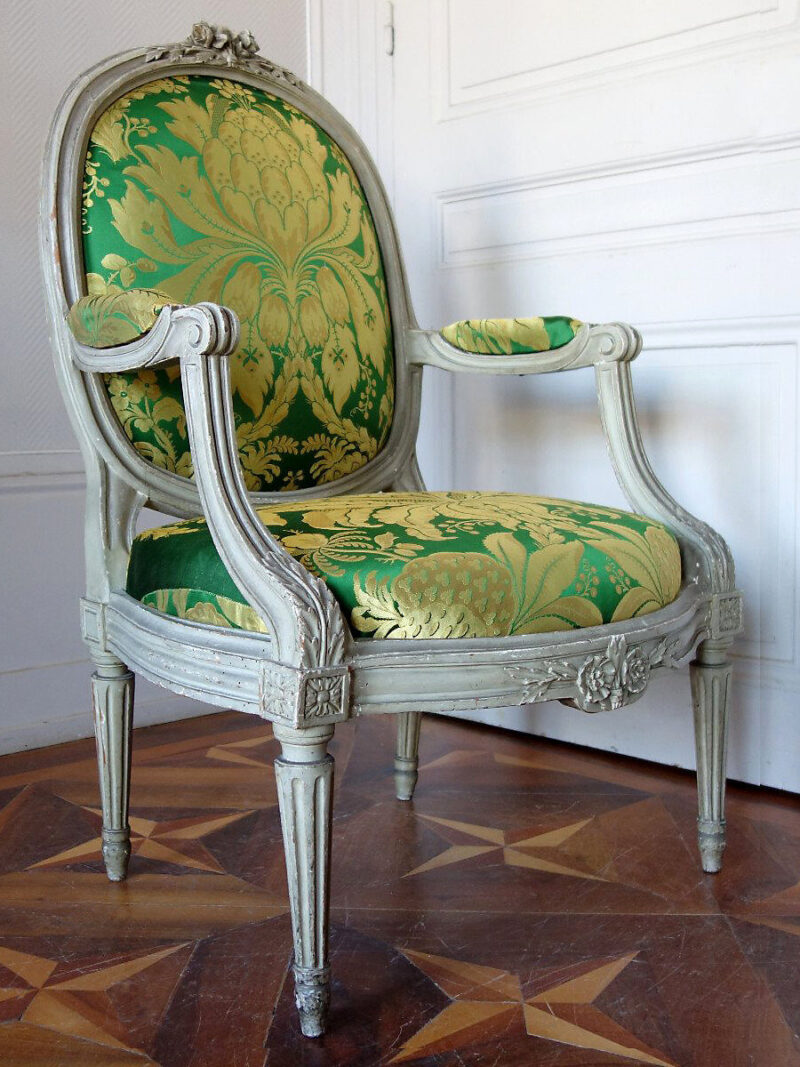 H0_00041508_RM Special Order Scalamandre Tassinari & Chatel Les Ananas 51" in Vert Green Gold Historical Silk Lampas Pineapple Neoclassical MSRP USD5616/repeat