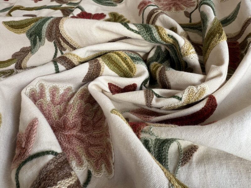 1 Berkbox107 2yards x 47"w Scalamandre Old World Weavers Devin Crewel Pastel Floral Botanical Wool Embroidery on Cotton Beige MSRP USD456/y