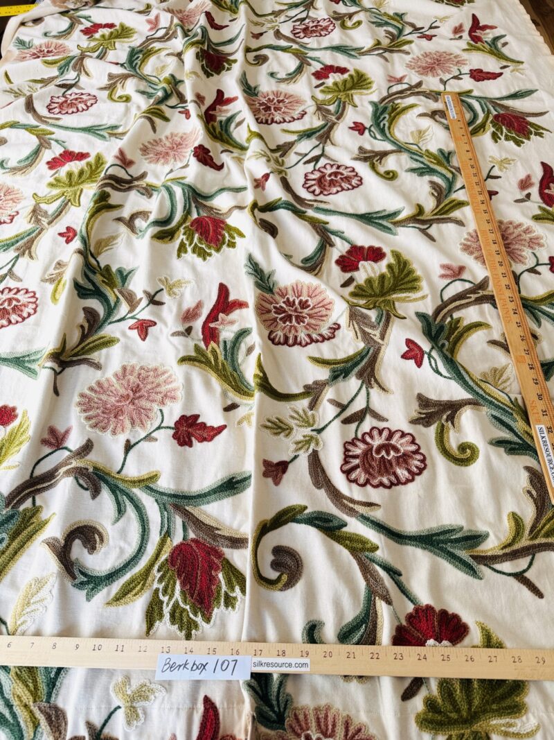 1 Berkbox107 2yards x 47"w Scalamandre Old World Weavers Devin Crewel Pastel Floral Botanical Wool Embroidery on Cotton Beige MSRP USD456/y