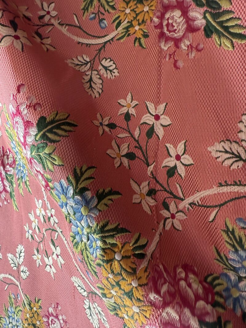 IMG_0566 9 Berkbox39 Tassinari & Chatel Scalamandre La Favorite Ponceau Red Silk Brocade MSRP USD 2180/yard (Copy)