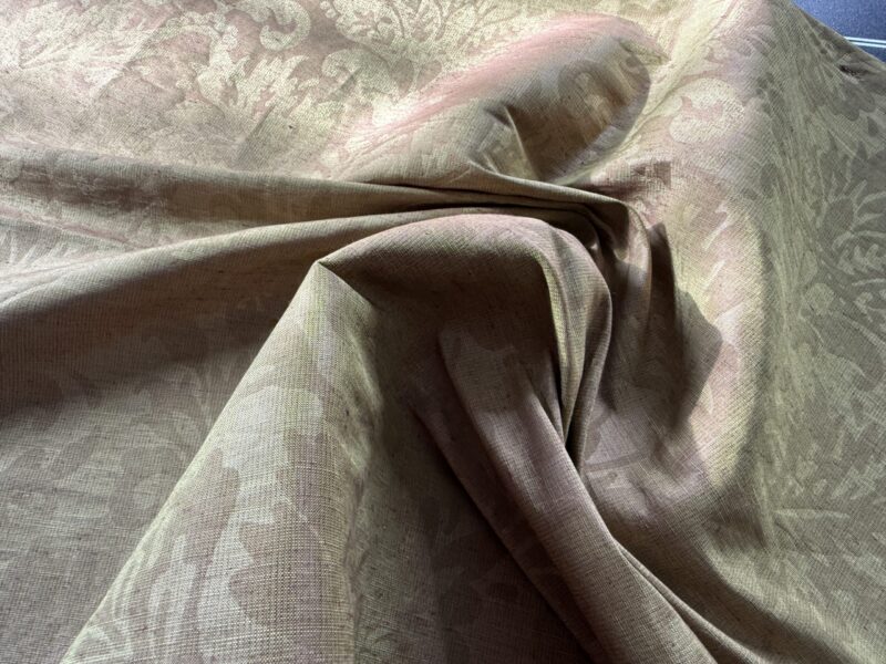 IMG_0578 14 Berkbox39 Scalamandre Silk linen damask Alexandrine Gold Plum Red