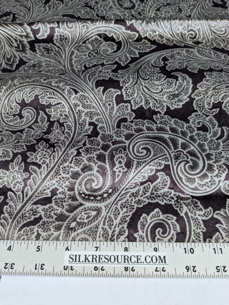 PXL_20250417_203030527 15 EV52 1.2y x 55"wide Scalamandre Palermo Velvet Paisley Amethyst Purple Printed Velvet Botanical Foliage MSRP USD610/y