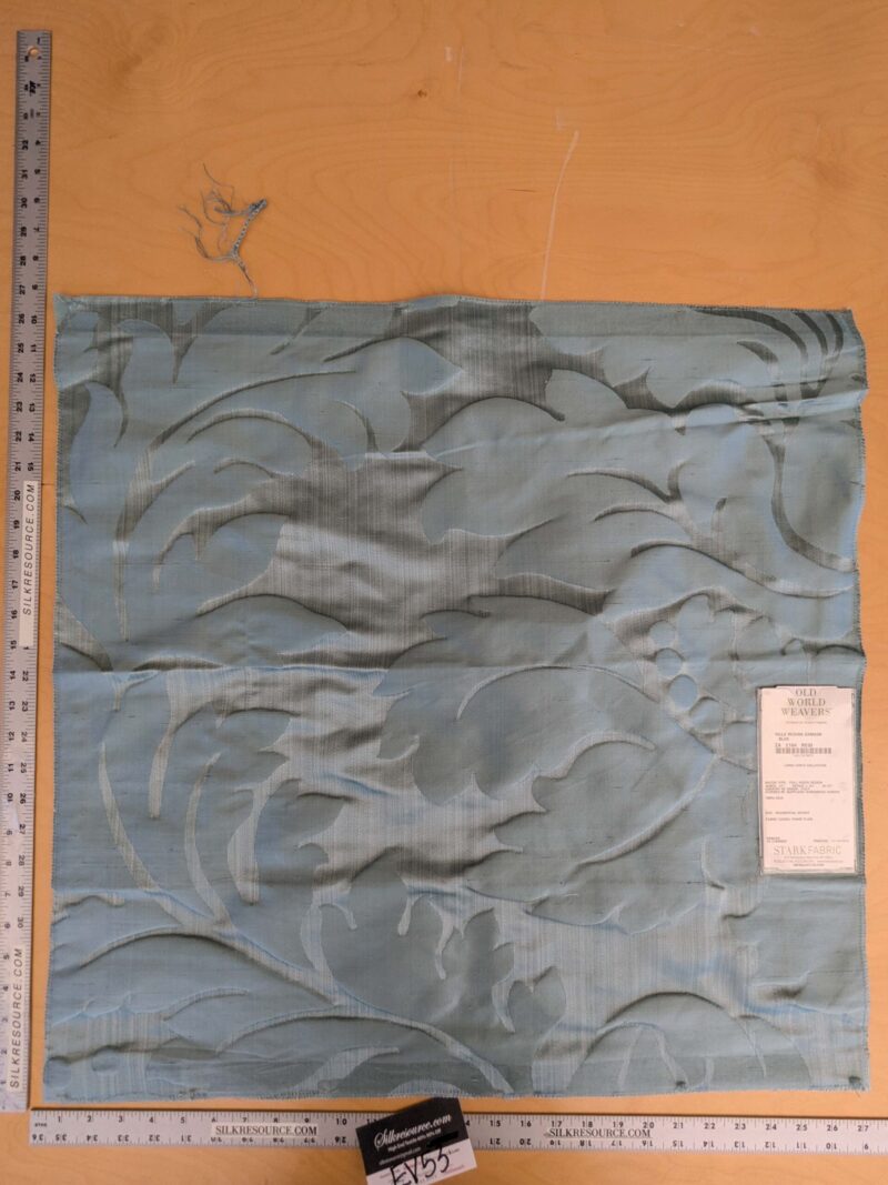 PXL_20250423_180302442 5 EV53 26"x 27" Square Scalamandre Old World Weavers Villa Regina Damask Blue 100% Silk Renaissance MSRP USD500+