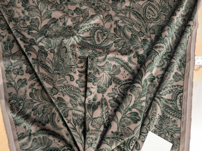 PXL_20250424_220812070 Scalamandre Fonthill Cranbrook Printed Velvet Forest Rich Emerald Green Printed Renaissance Floral Jacobean MSRP USD368/Y