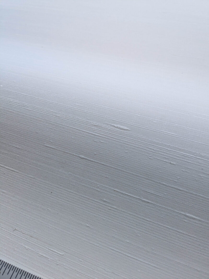 By yard Scalamandre Sagar Silk in Blanc Divine Silk Wallcovering in White Radiance from Netherland