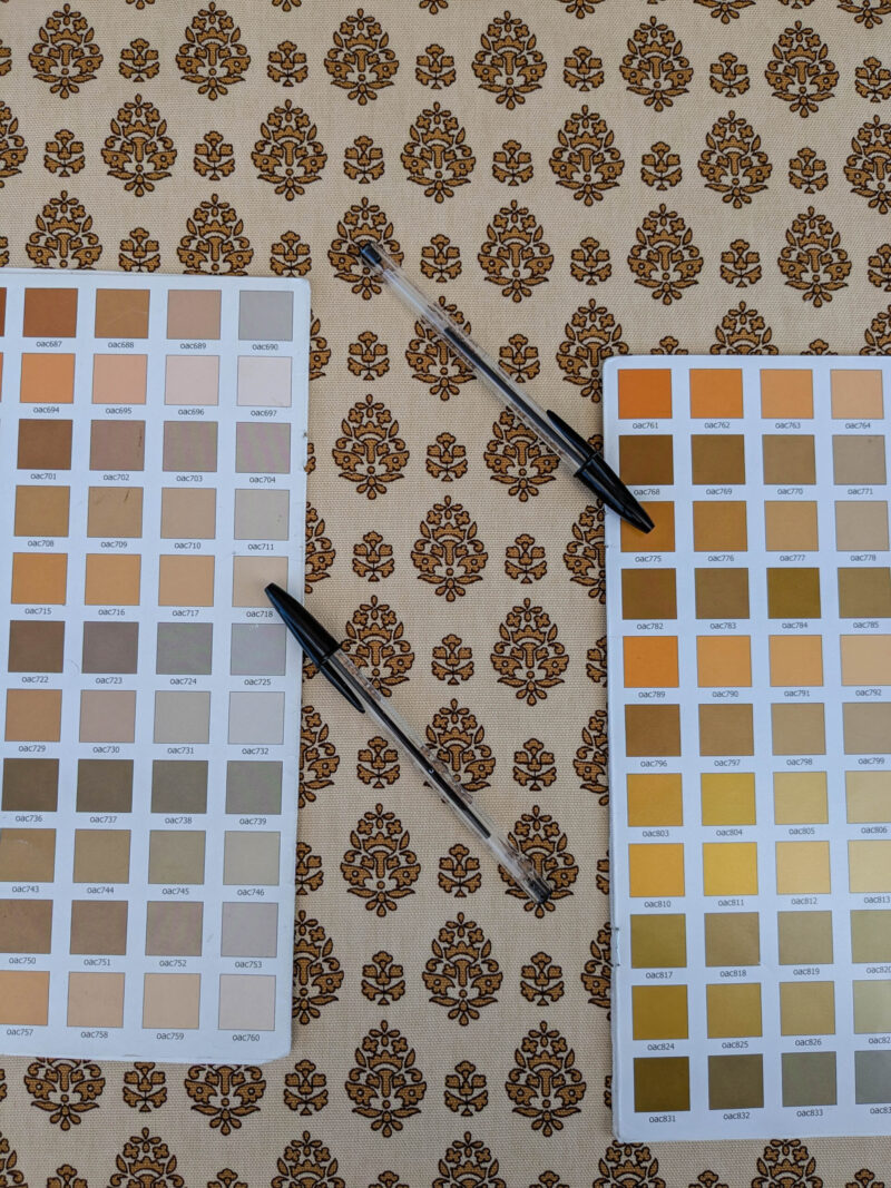 PXL_20250626_180452191 Scalamandre Oscar De La Renta Jaipur Crest Brown Earthy Gold Indian Linen Print with Border