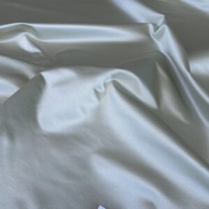 IMG_0065 100% Silk Damask Summer Berry on Vine Cream Nimbus Art Nouveau William Morris