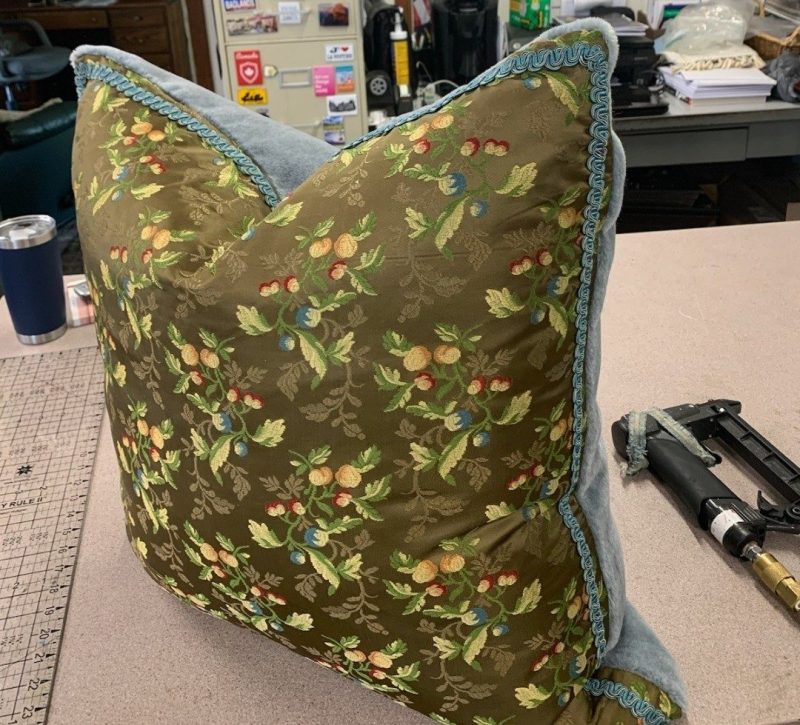 Screenshot_20250905_231455_Messages 6 Berkbox39 Scalamandre Old World Weavers Silk Villa Erba Brown MSRP USD 808/Yard